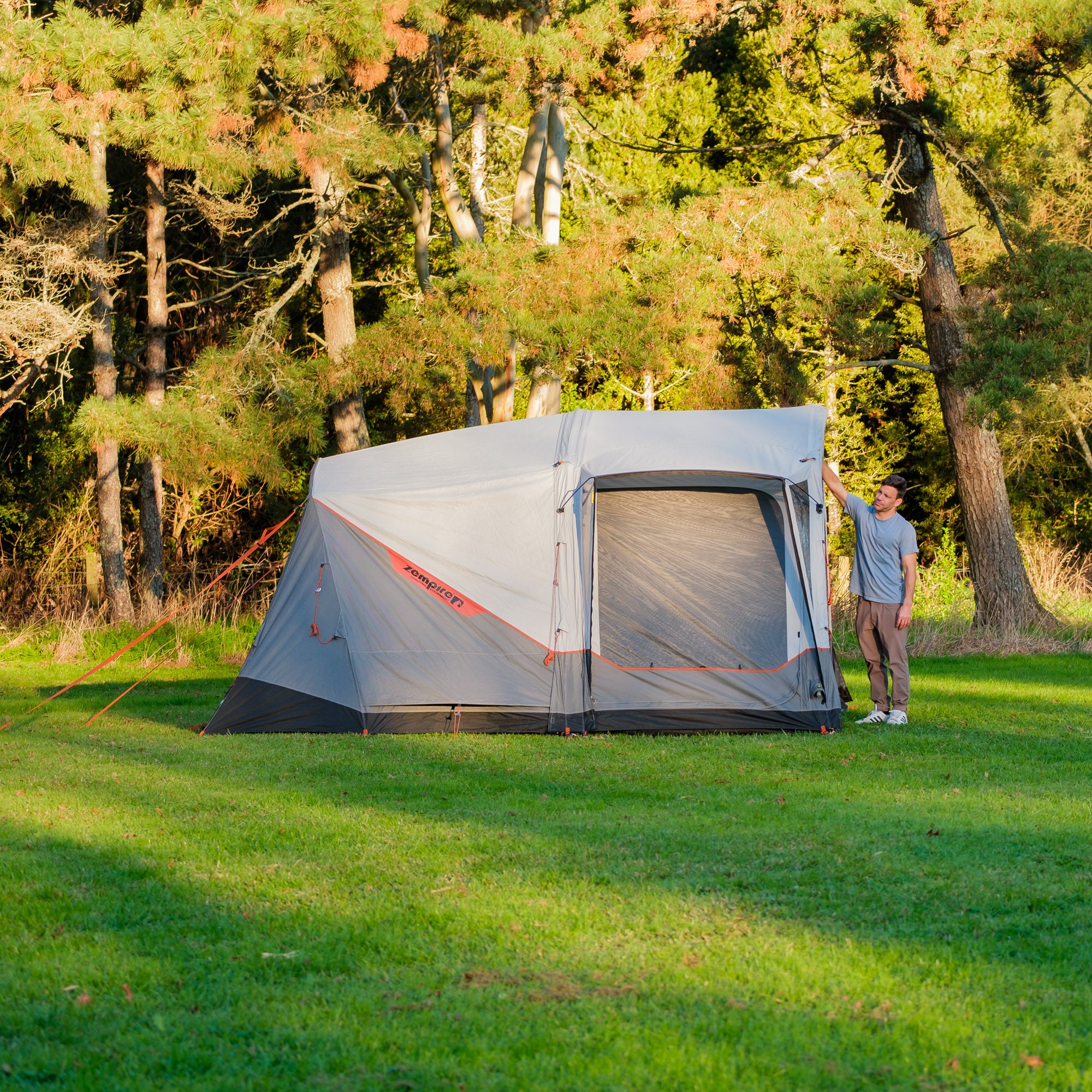 Shapeshifter 4SL Air Tent